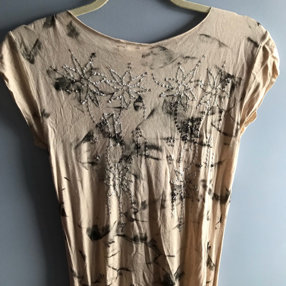 Unique! Urban Outfitters t shirt dress - Picture 4 of 5